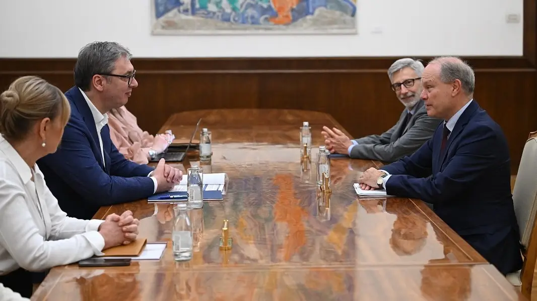 aleksandar vučić, rene trokaz - 3 jun 2025 - Printscreen Instagram buducnostsrbijeav-683edcc51a139.webp