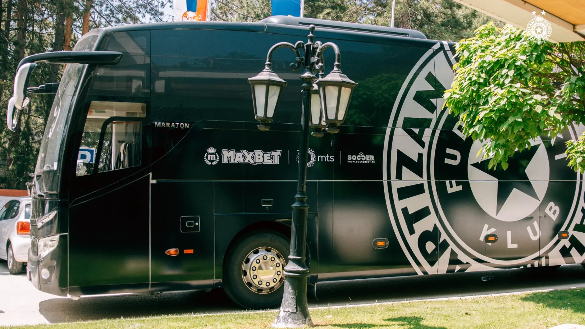 autobus fudbalskog kluba fk partizan, zlatibor - 10 jun 2025 - foto Facebook Fudbalski klub Partizan-68484af5dac05.webp