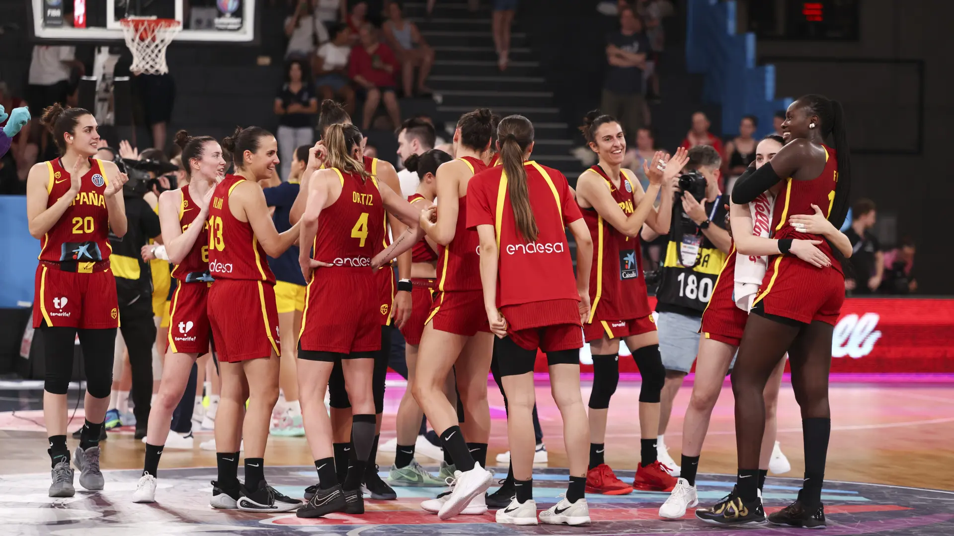 košarka španija žene AP-685ee1896e727.webp