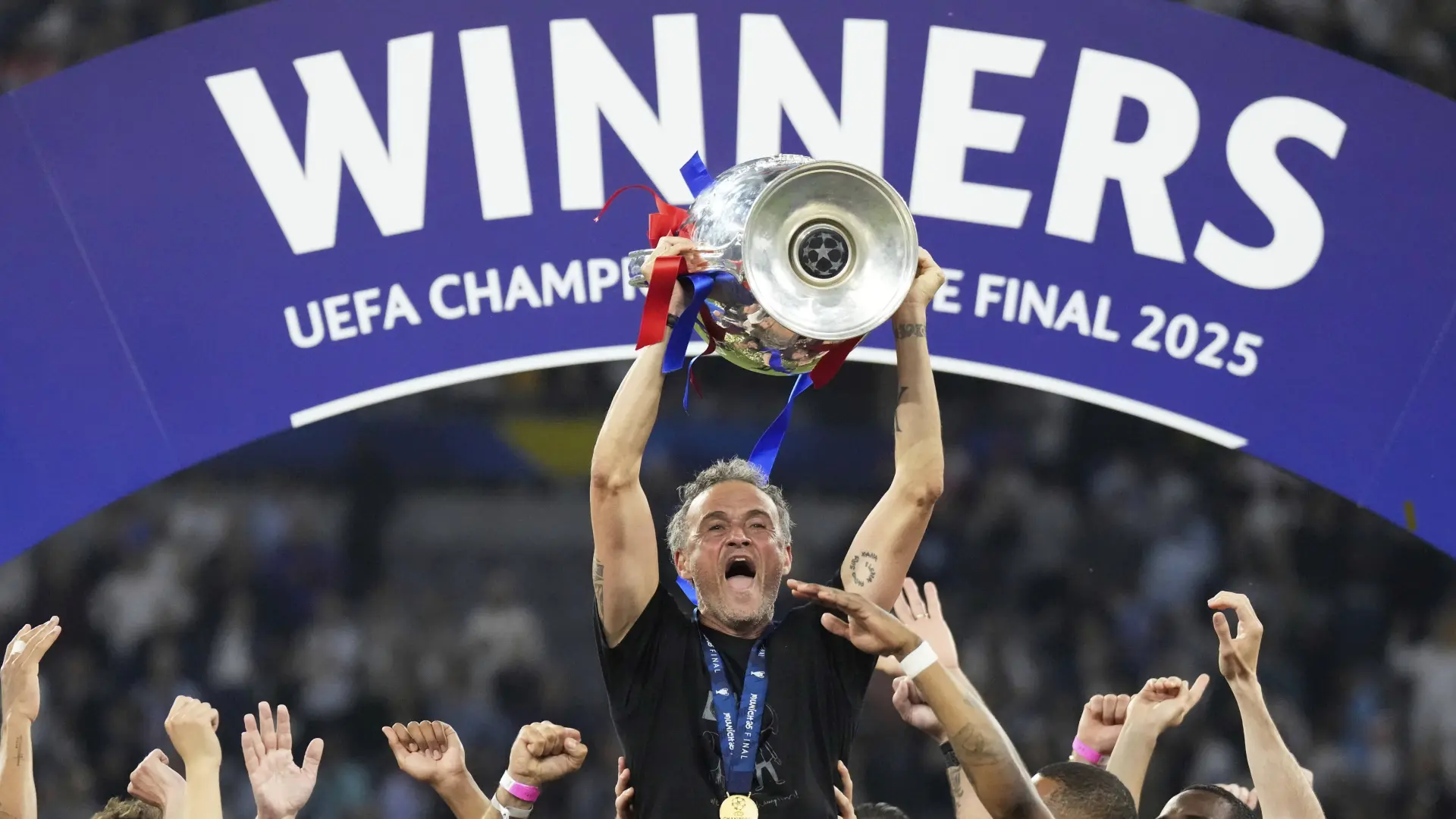 luis enrike psž liga šampiona AP PhotoMatthias Schrade-683c06055750d.webp