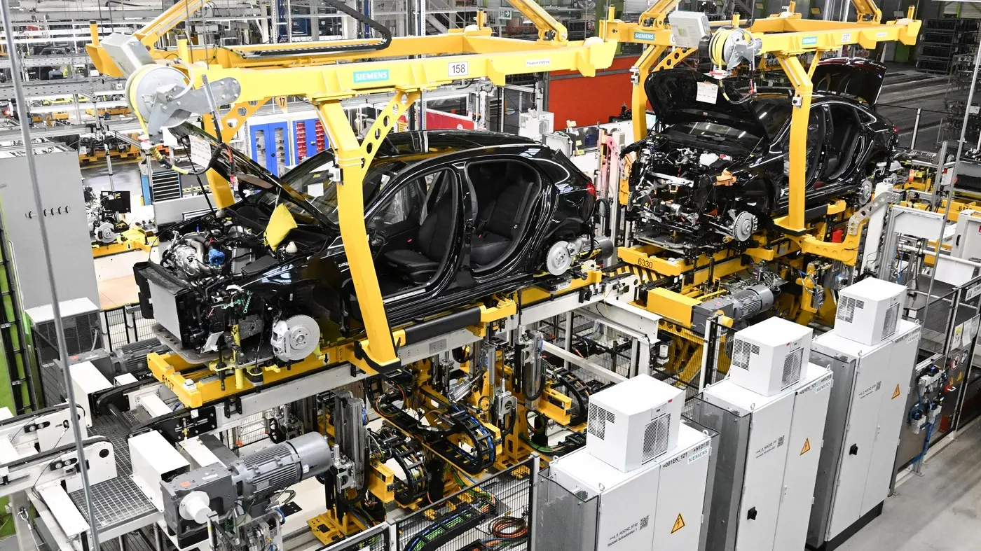 mercedesova fabrika automobila u raštatu, raštat, mercedes - 4 jun 205 - profimedia-1007124255-6846a5bac36d6.webp
