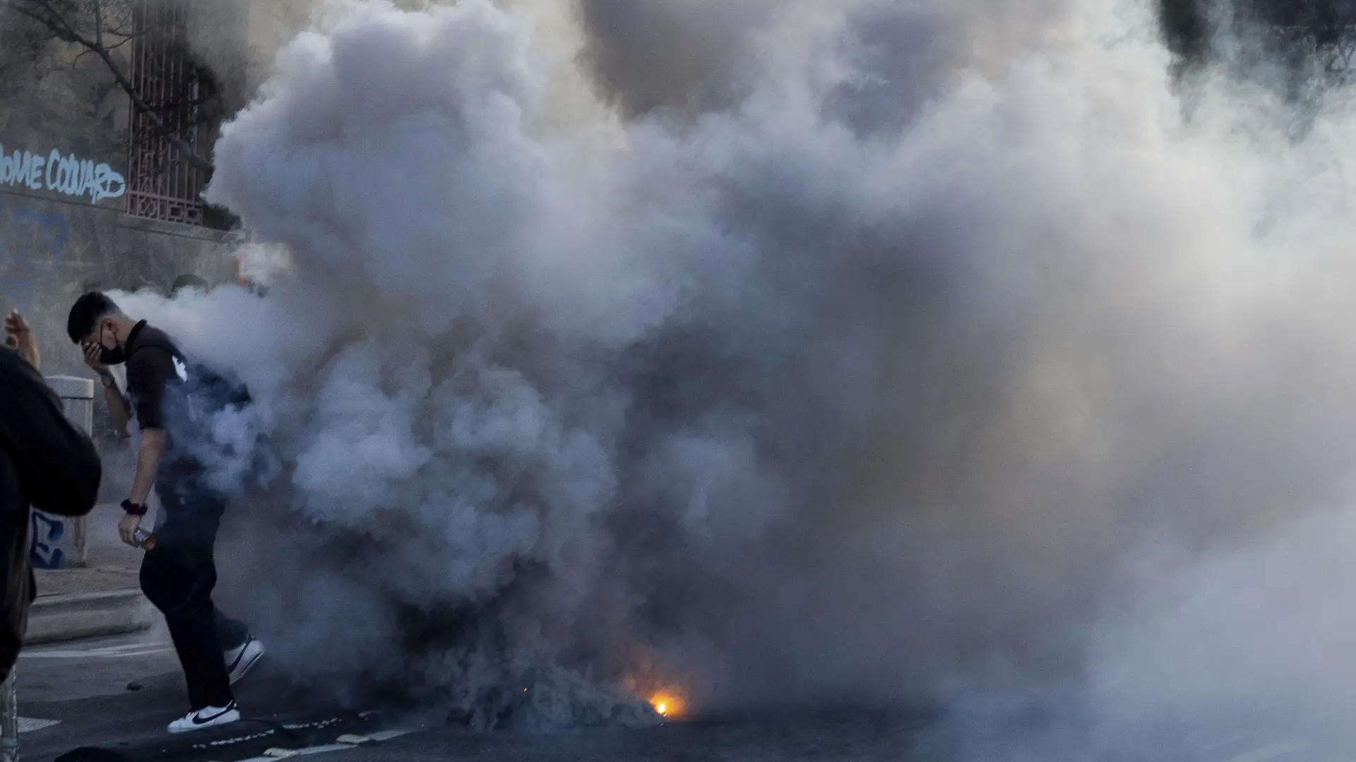 neredi u los anđelesu, los anđeles, 8 jun 2025 - AP Photo Ethan Swope (2)-68467d8654163.webp
