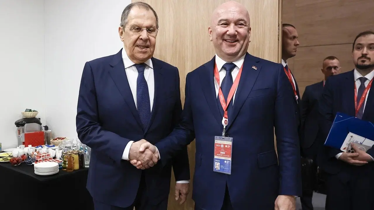 sergej lavrov, nenad popović, 20 jun 2025 - TANJUG MINISTARSTVO BEZ PORTFELJA-68555532e2001.webp