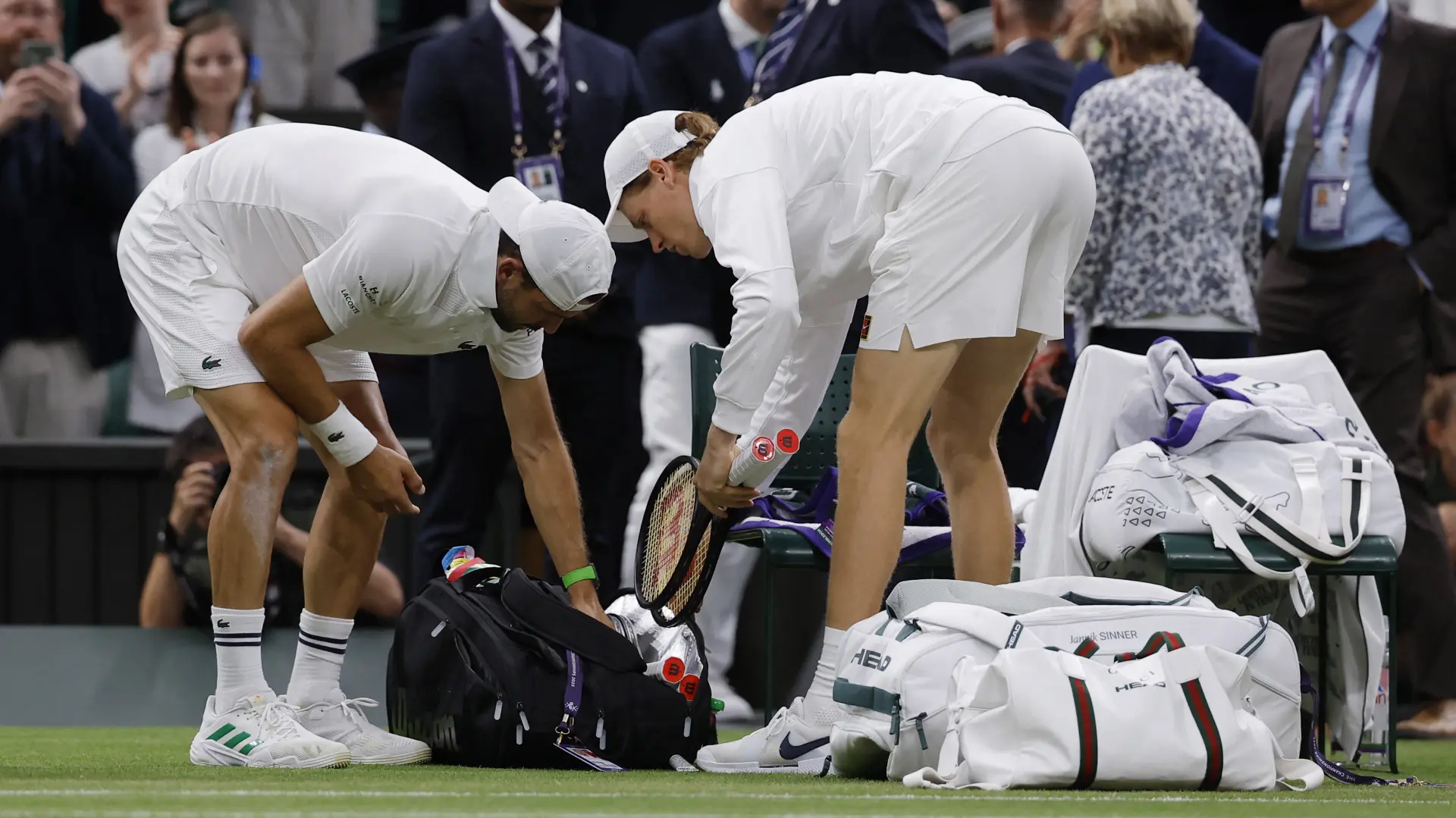 2025-07-07T200835Z_1979612305_UP1EL771JYAAJ_RTRMADP_3_TENNIS-WIMBLEDON janik siner grigor dimitrov vimldon 2025-686d48246a4be.webp