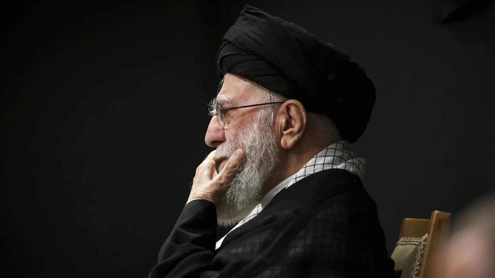 Tan2025-07-0522551913_8 ali hamnei Office of the Iranian Supreme Leader via AP-68860d2239547.webp