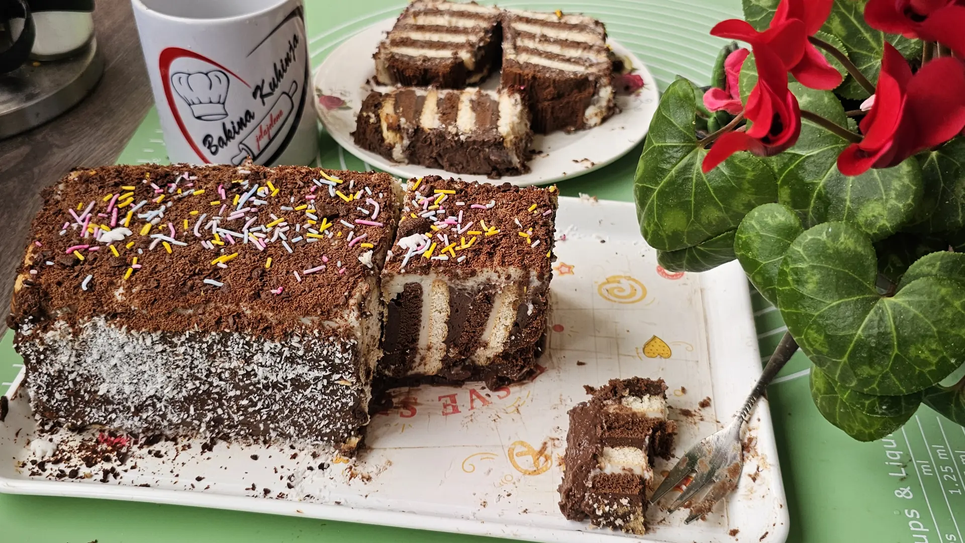bakina torta  666-688870de3b8f9.webp
