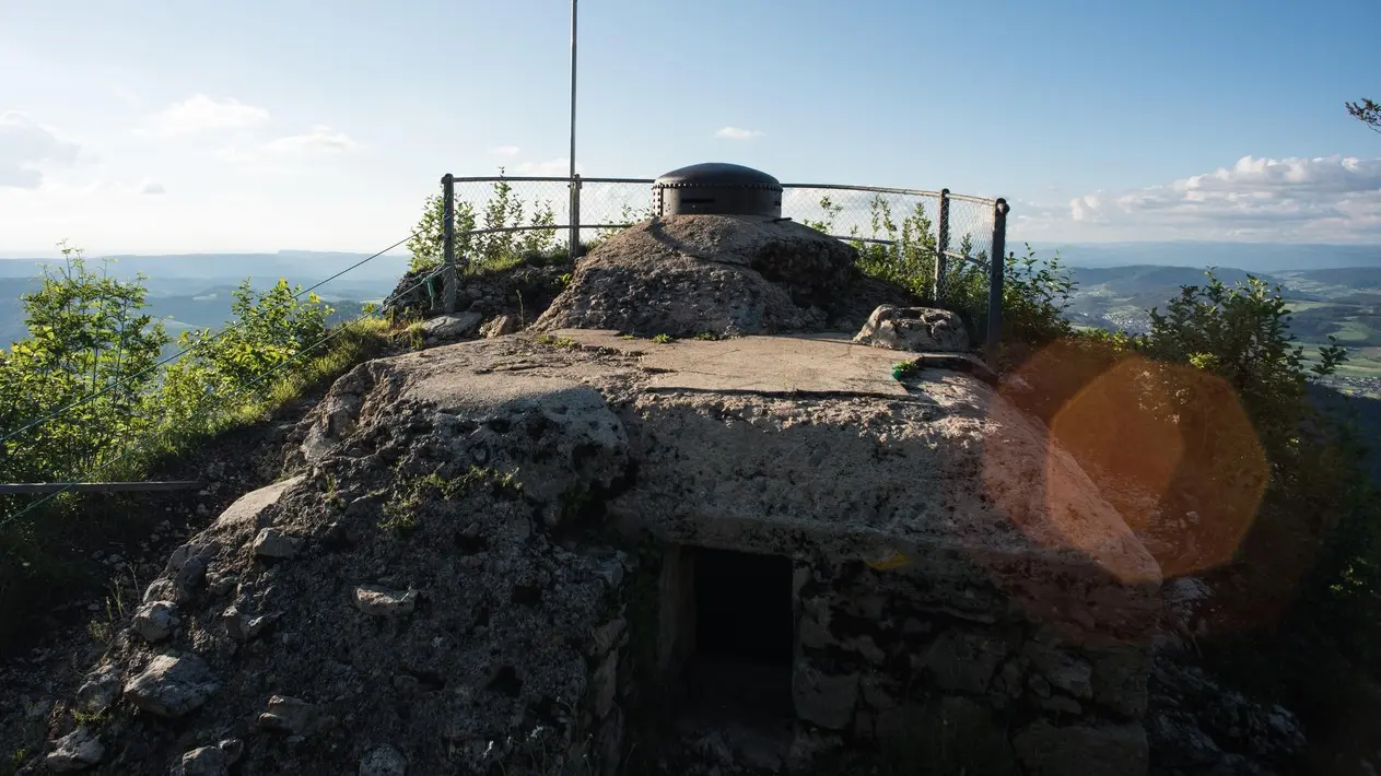jursko gorje, planine jura, švajcarska, bunker u švajcarskoj - profimedia-0449526344-687e4866a78e0.webp