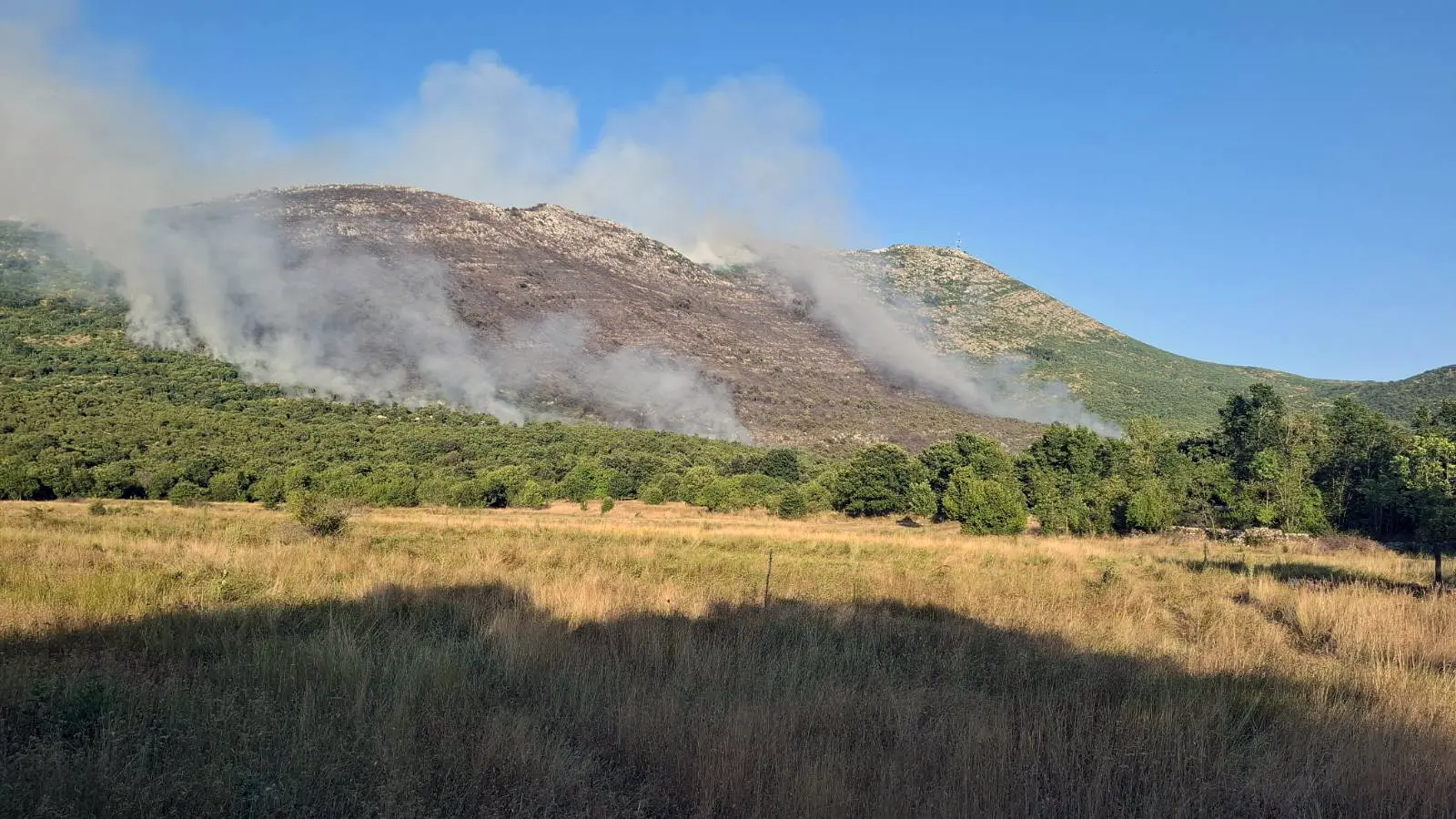 požar trebinje tanjug-686b6bd25cd9f.webp