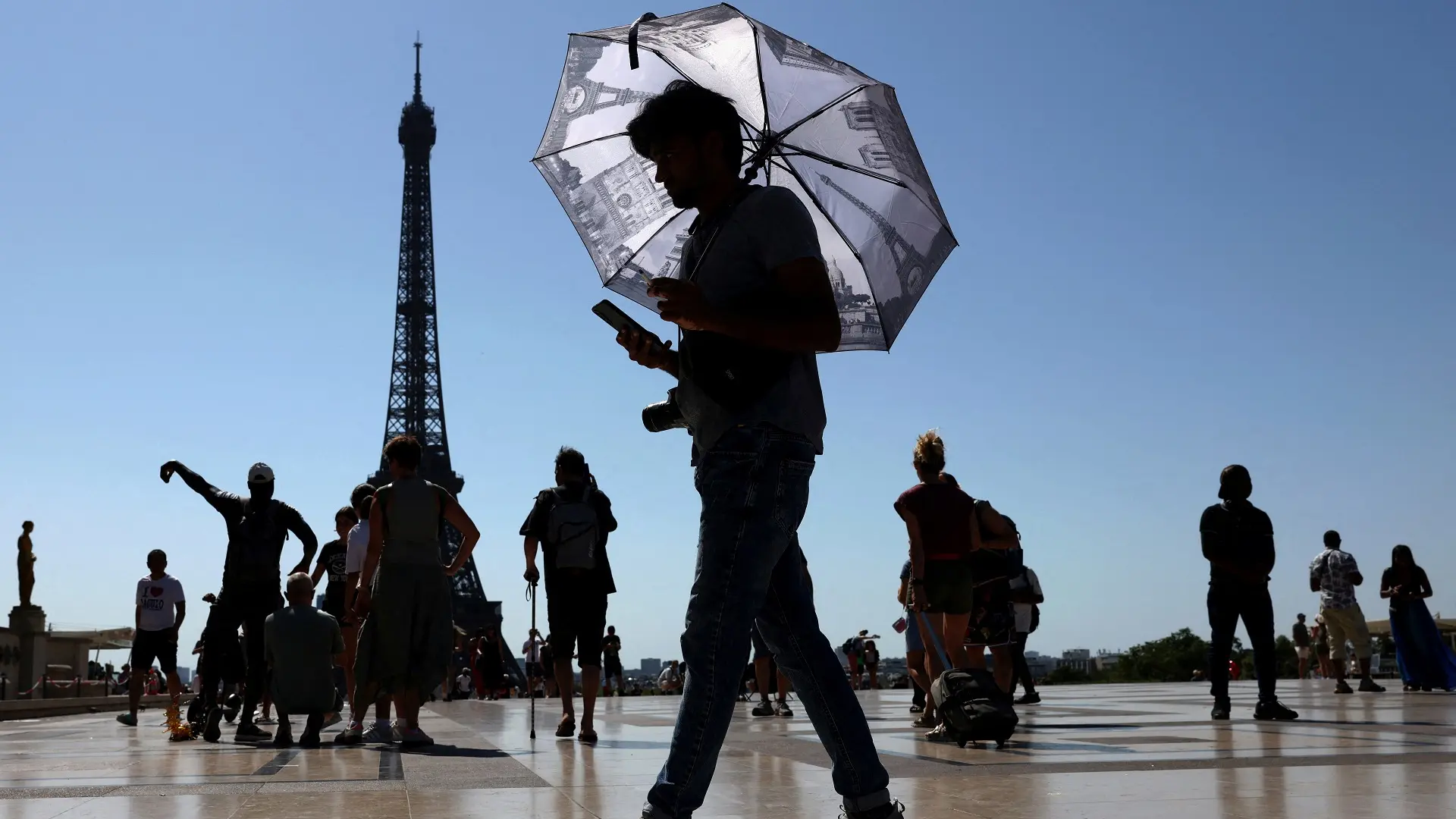 toplotni talas u francuskoj parizu, francuska, pariz - 1 jul 2025 - Reuters-6864c062d1109.webp