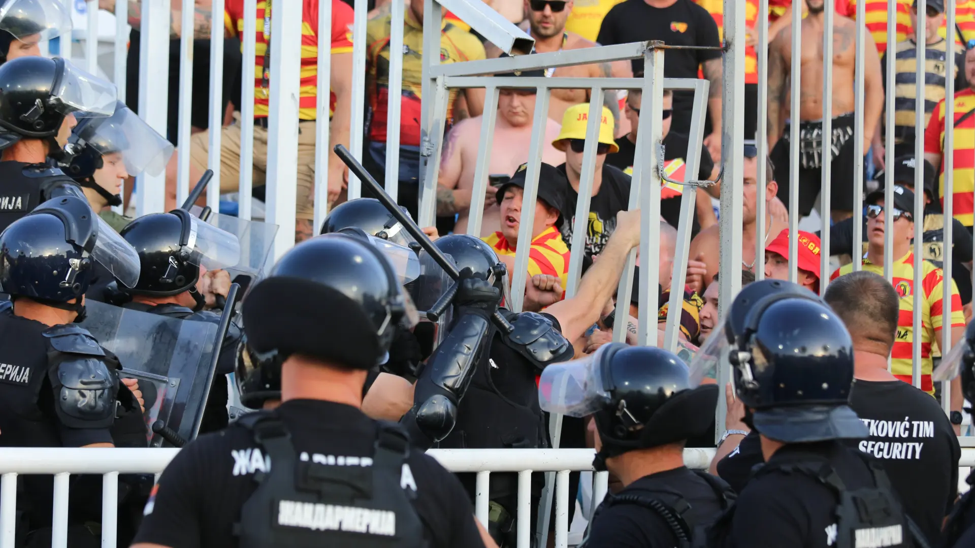 utakmica novi pazar poljski navijač napadnut 25.7.2025.  Elmedin HajrovicATAImages-6883cc56a591c.webp