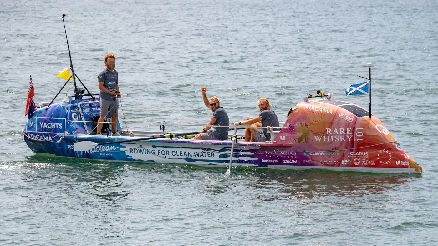 Džejmi, Juan i Laklan Maklin, trojica braće, tri brata iz škotske preveslala tihi okean, škotska - 30 avg 2025 - profimedia-1032548447-68b2adda38041.webp