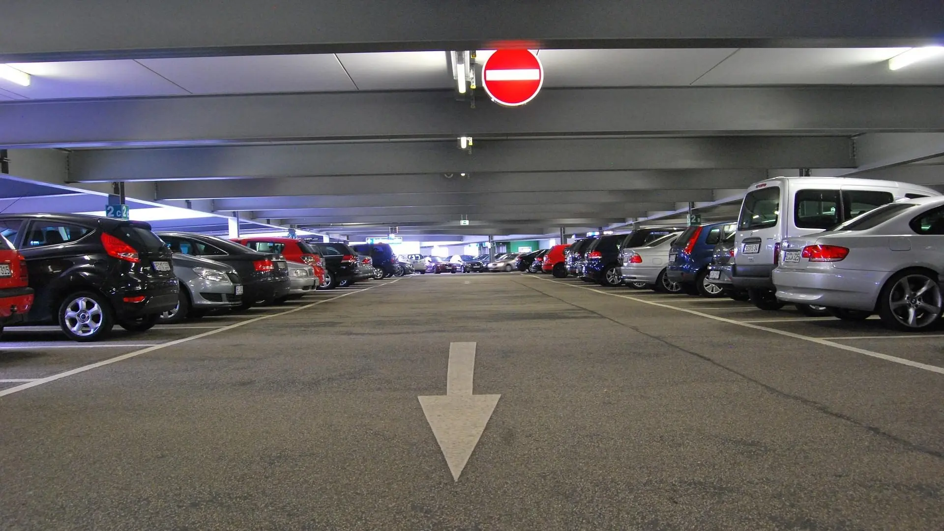 Garaža, garažno mesto, parking-689a2d94edcaf.webp