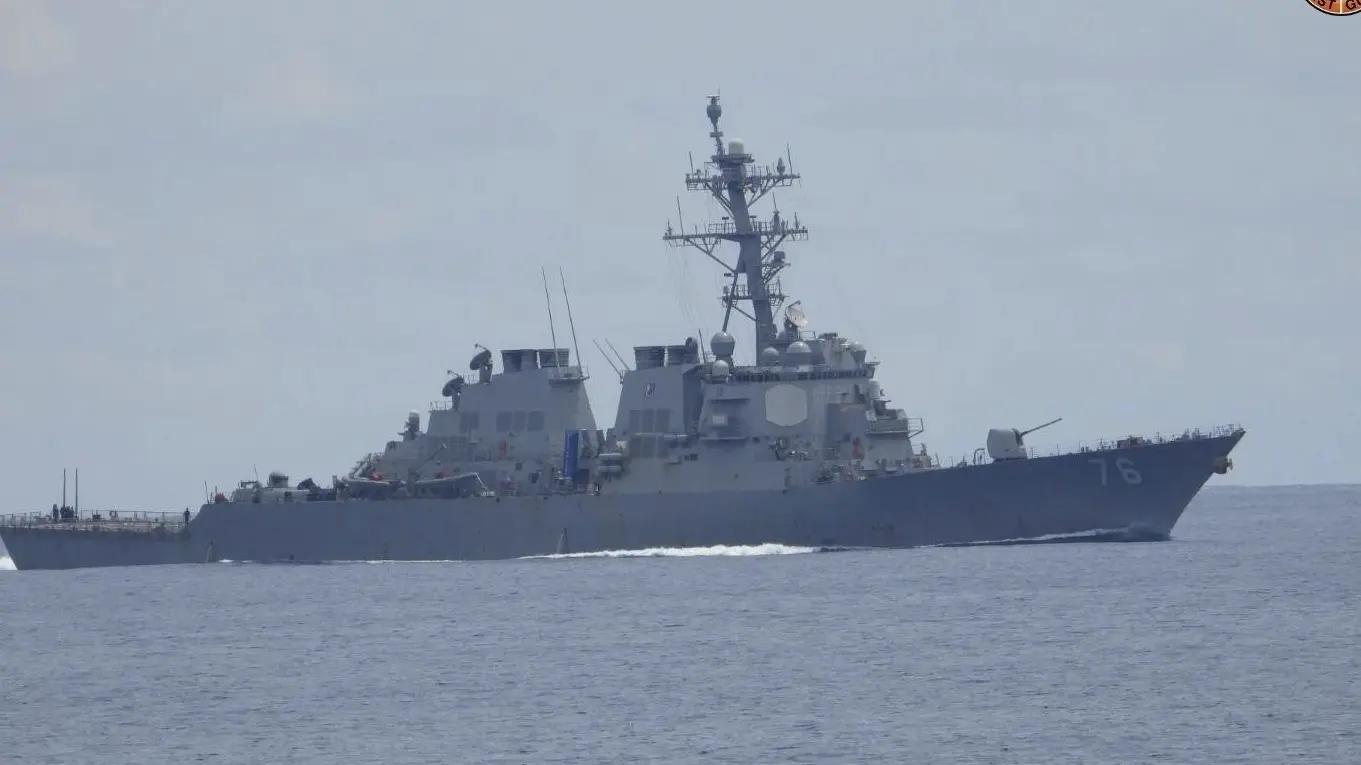 američki ratni brod razarač USS Higgins tanjug Philippine Coast Guard via A-689c80eda0ee3.webp
