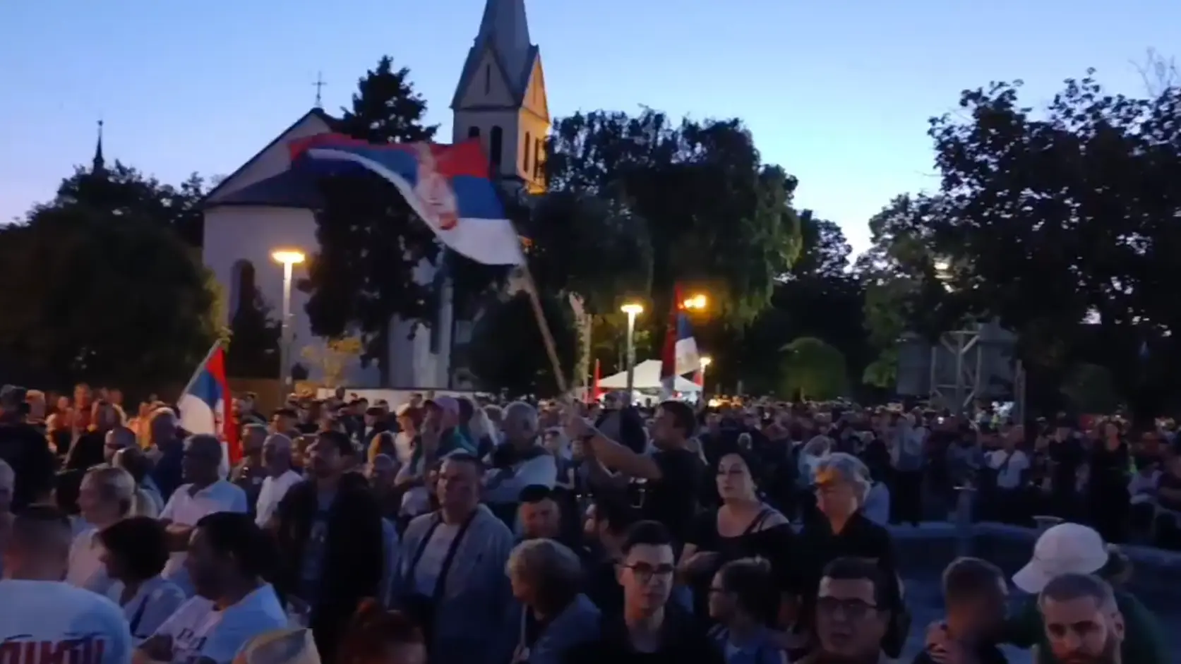 protest 24.8. sremska mitrovica studenti u blokadi x@volem_srem-68ab62ca21e6f.webp