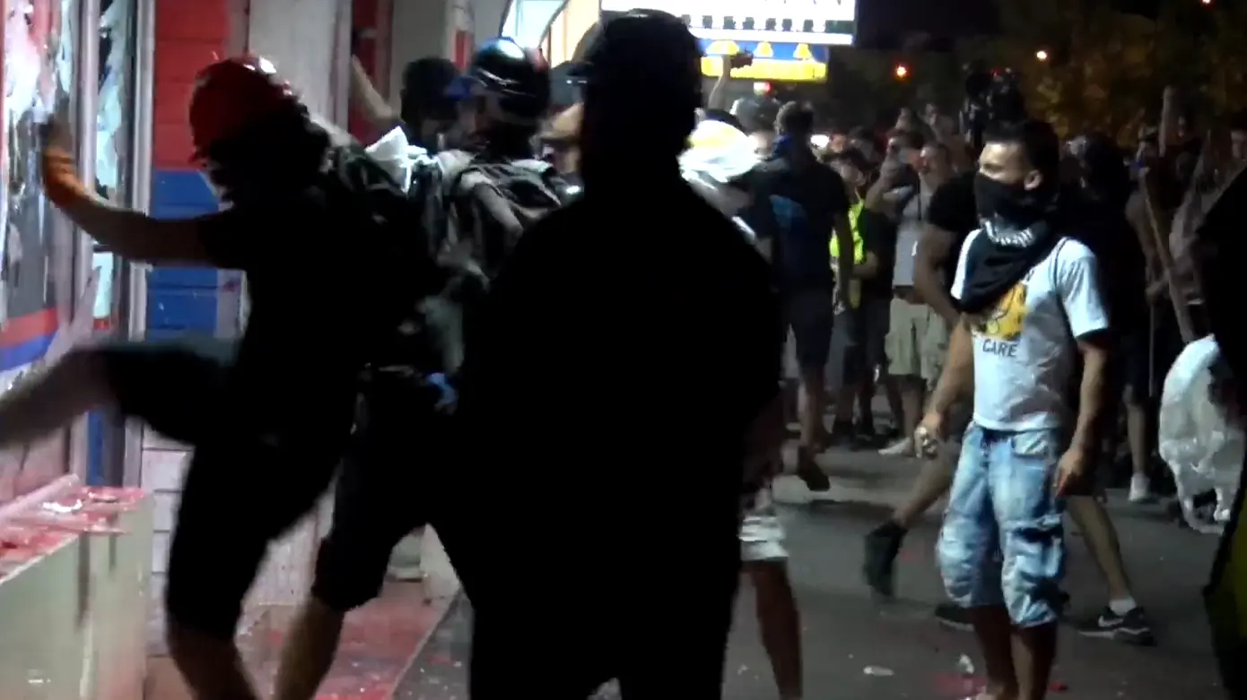 protesti neredi u novom sadu, novi sad - 14 avg 2025 - Tanjug Tanjug video 2-689e3e0f1b02b.webp