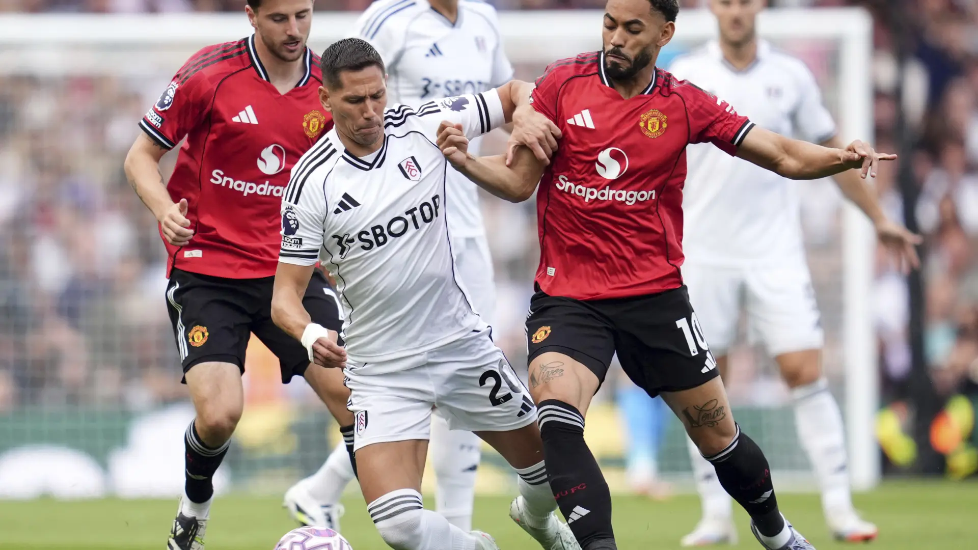 saša lukić fulam mančester junajted Adam DavyPA via AP tanjug-68ab4e4aea31c.webp