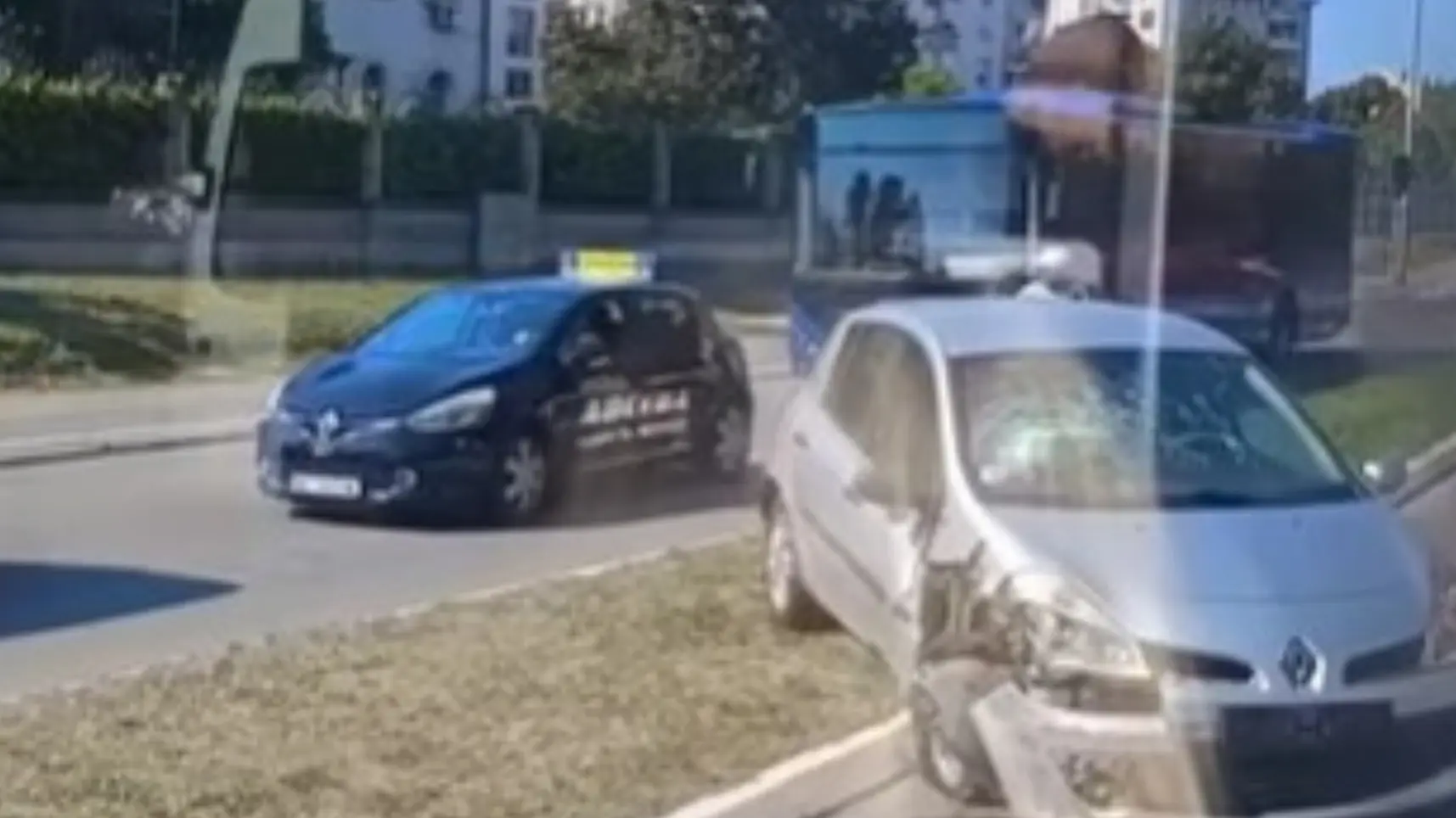 saobraćajna nesreća radnička ulica screenshot instagram@192_rs-689a0c01cb41b.webp