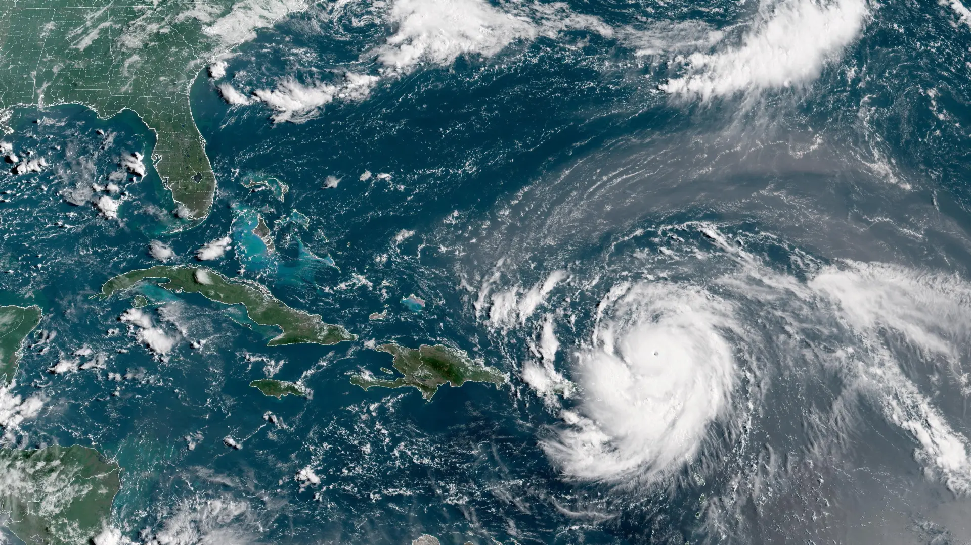 uragan erin, 16 avg 2025 - Reuters-68a17af2bf39e.webp