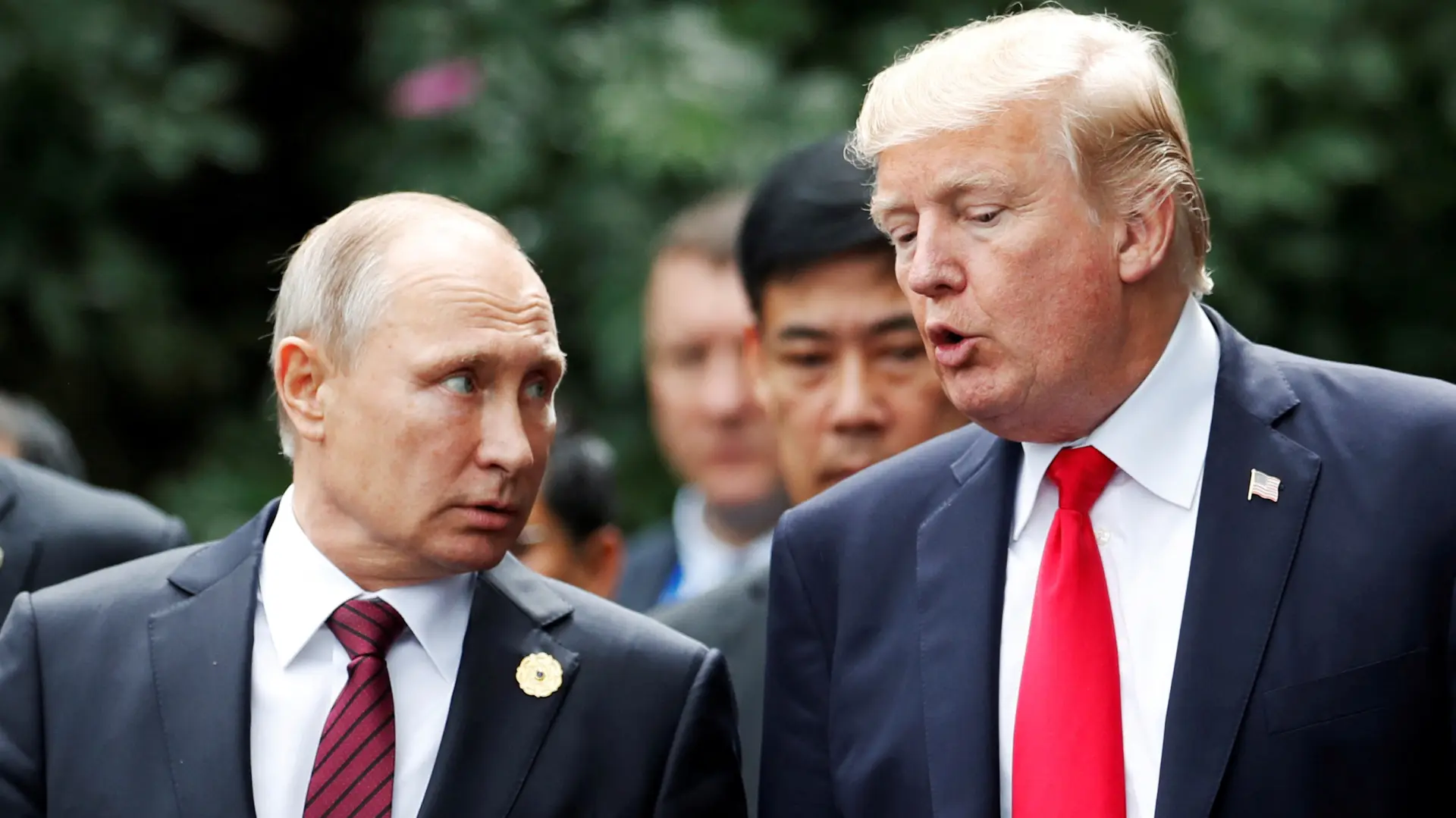 vladimir putin, donald tramp - 11 nov 2017 - REUTERS-68971f60aa9bd.webp