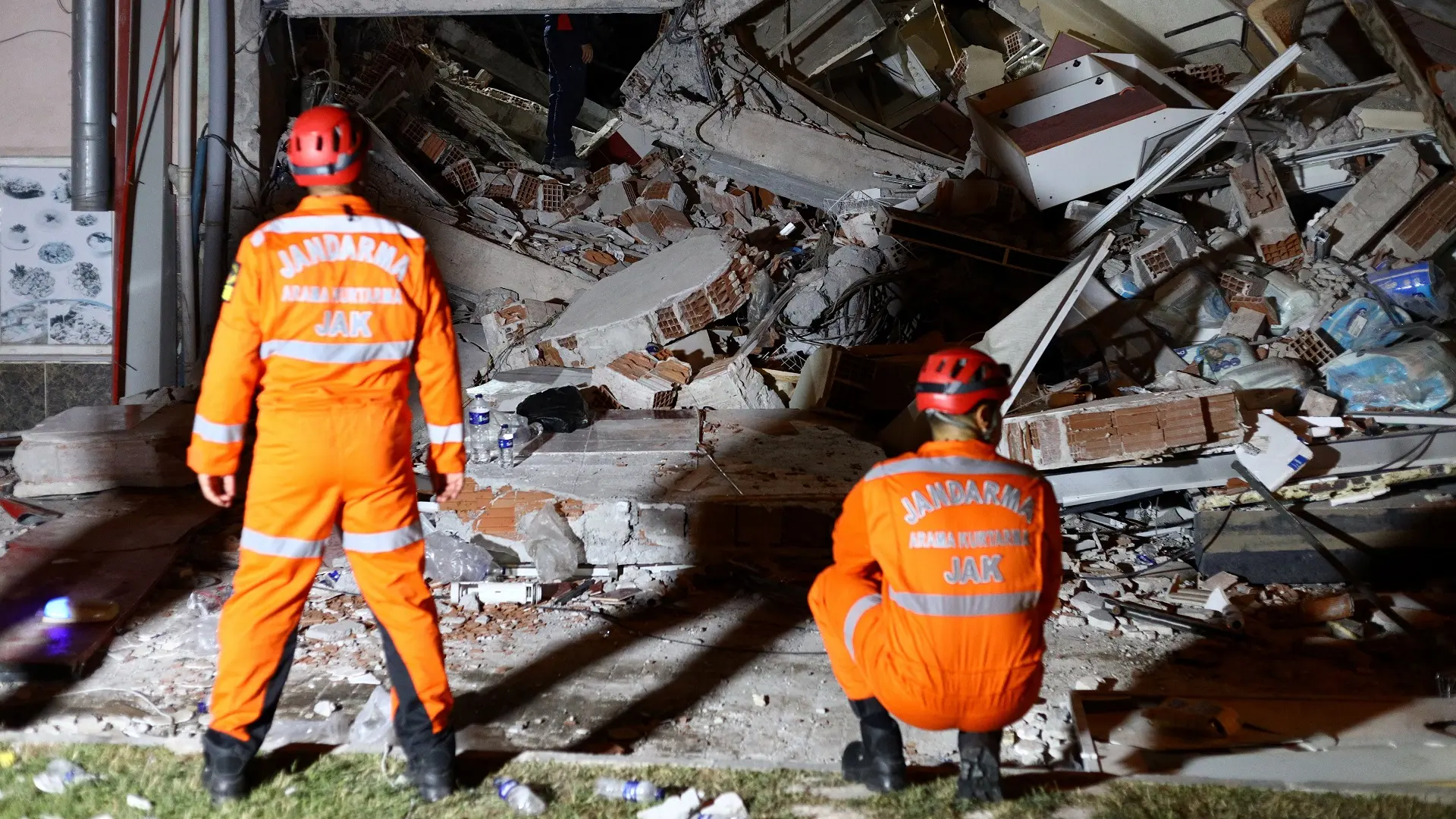 zemljoters u turskoj, 10 avg 2025 - Reuters (2)-68998bb100835.webp