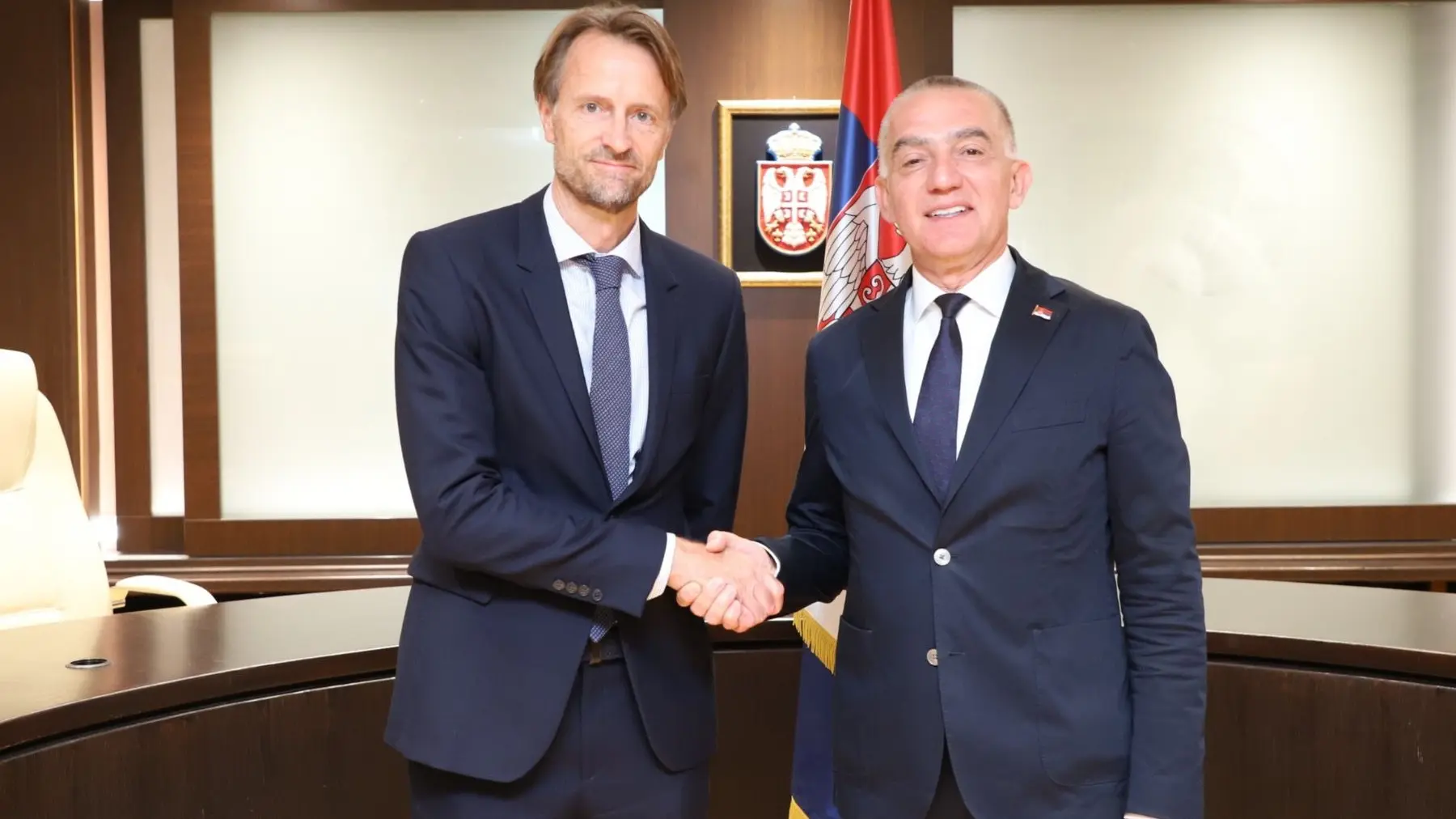 ANDREAS FON BEKERAT, nenad vujić, 22 sept 2025 - TANJUG MINISTARSTVO PRAVDE-68d171faebb4e.webp