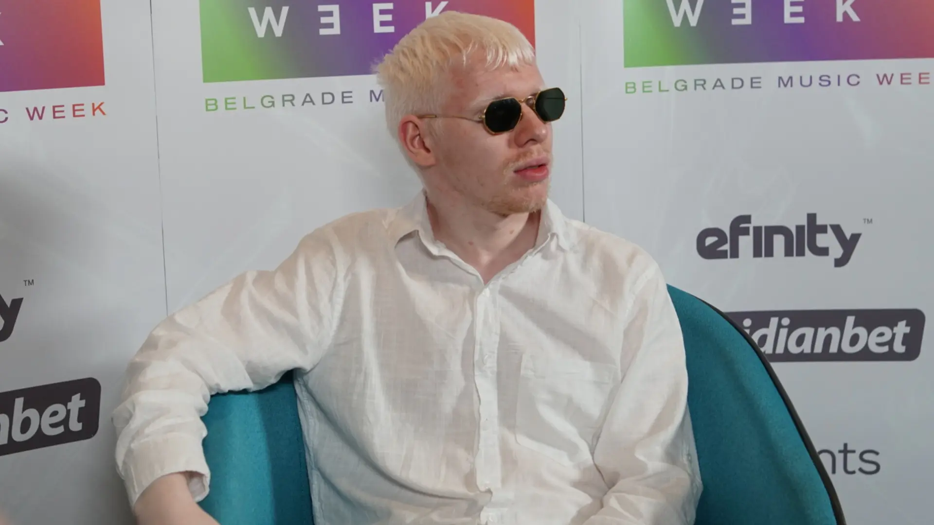 M.P.ATAImages albino-68d98ee3e60a3.webp