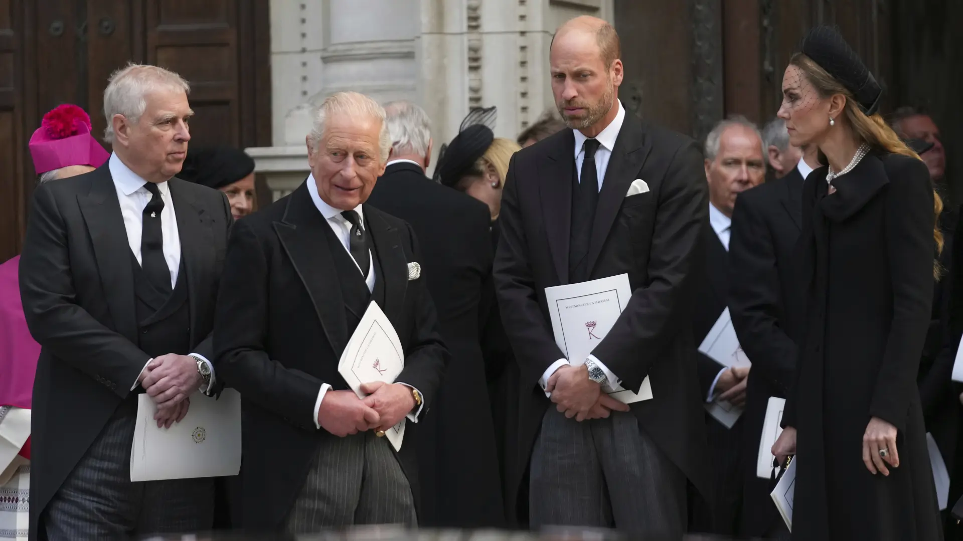 Tanjug, princ Endru, princ Vilijam, Čarls-68dab83a67a15.webp