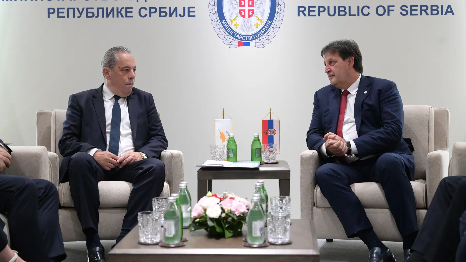 bratislav gašić sa ministrom sa kipra, srbija kipar - 23 sept 2025 - TANJUG MINISTARSTVO ODBRANE DARIMIR BANDA-68d2c36d0465c.webp