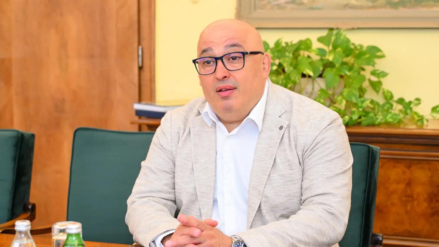 david drid  TANJUG VLADA AP VOJVODINE ANDREJ PAP-68b58d19cfe54.webp