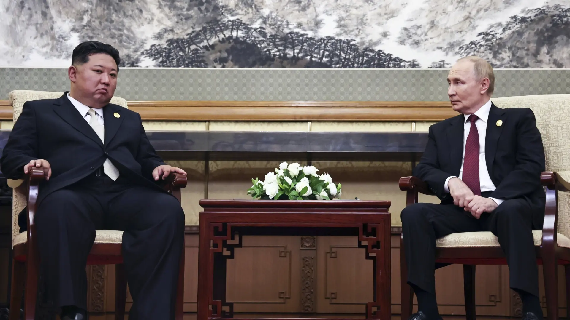 kim džong un putin Alexander Kazakov, Sputnik, Kremlin Pool Photo via AP tanjug-68b801b13a13e.webp