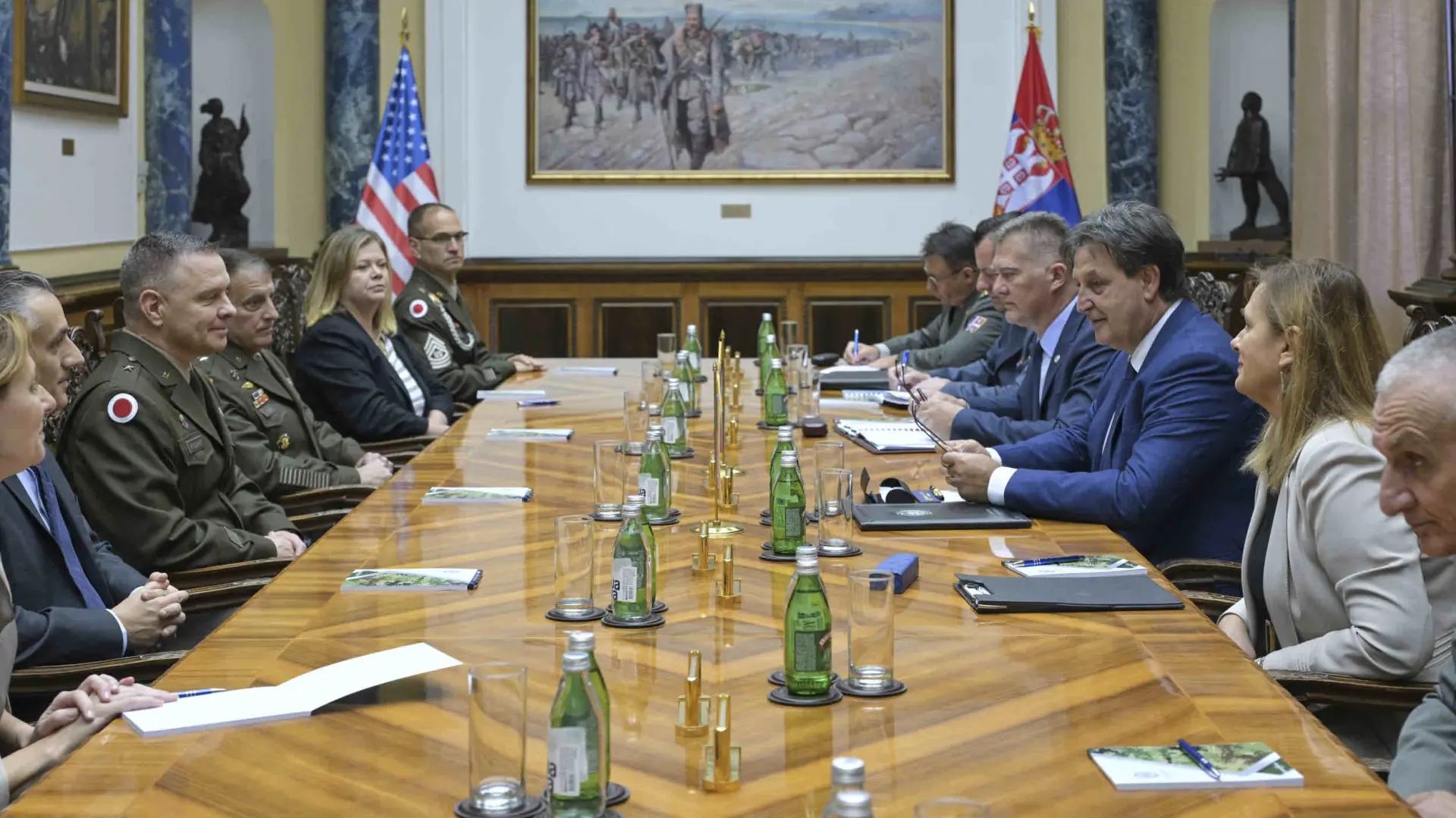 metju vudraf, bratislav gašić, 18 sept 2025 - TANJUG MINISTARSTVO ODBRANE I VOJSKA SRBIJE-68cbf7cd38e4f.webp