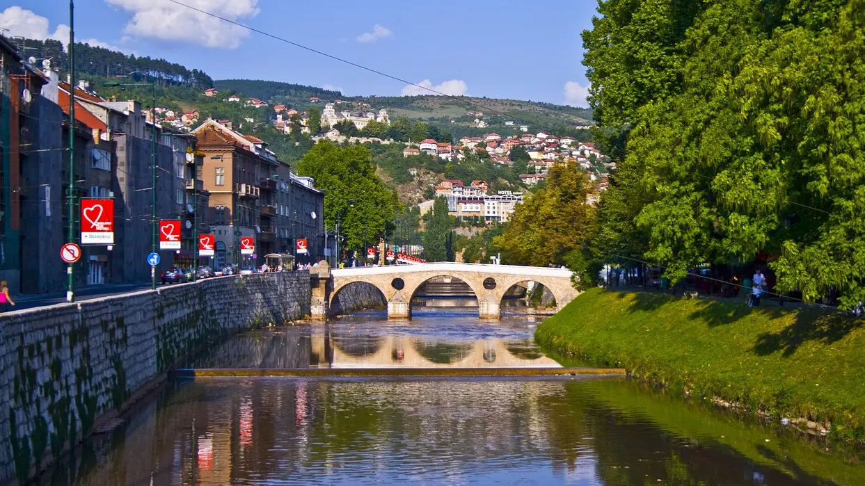 sarajevo, pixabay-68d90892b85f7.webp