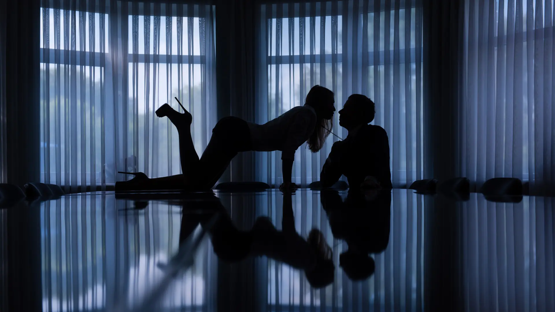 shutterstock_1110542165 seks šef boss sekretarica posao ljubav na poslu preljuba švaleracija afera kolega tajna neverstvo-68d66a9060894.webp