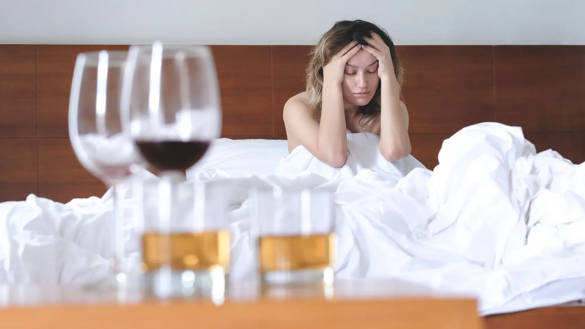 shutterstock_1687587427 alkohol mamurluk pijanka umor depresija-68ceab9d6baa9.webp