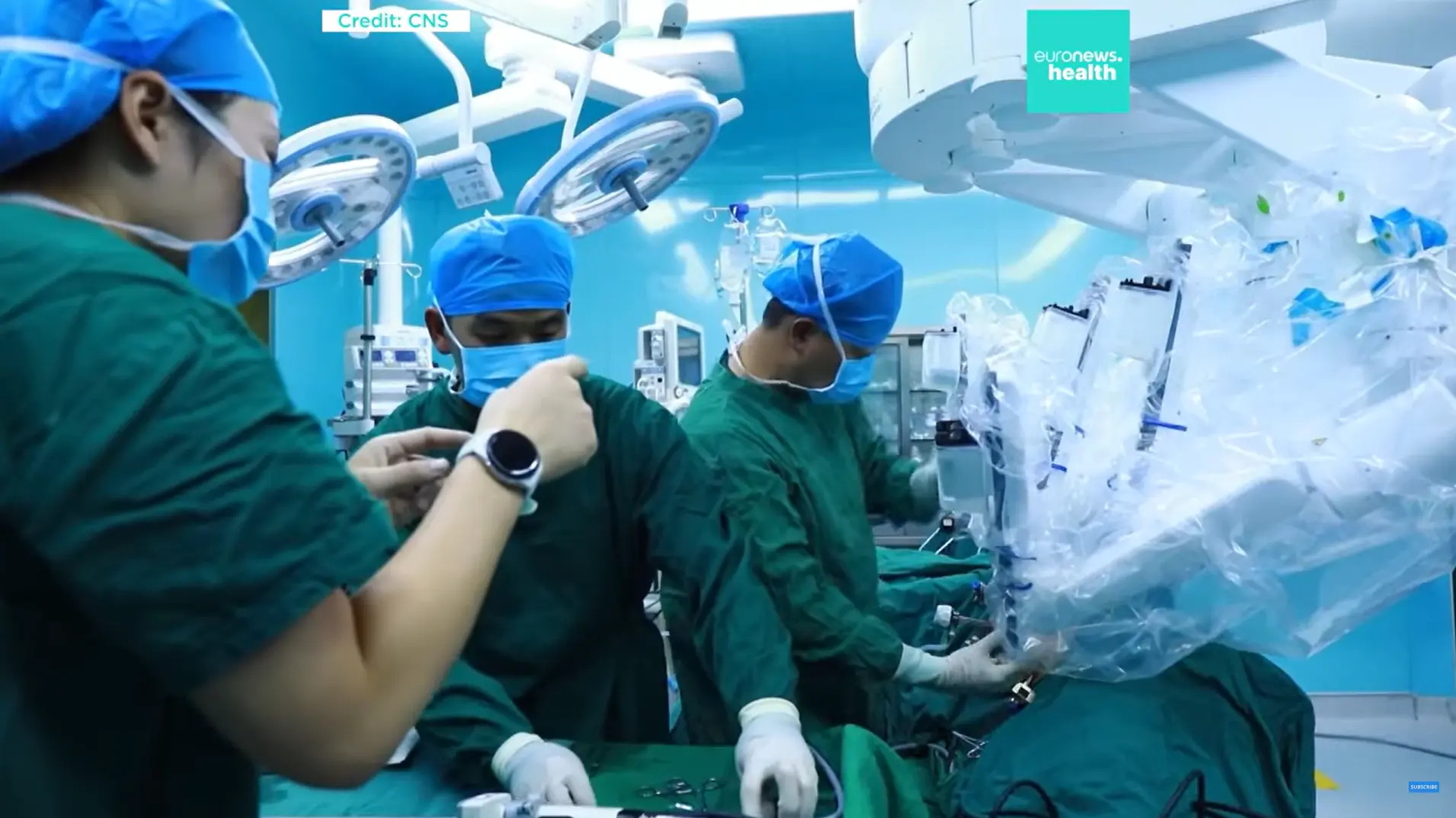 udaljena robotska operacija 5G kina, tibet - 9 sept 2025 - Printscreen Youtube Euronews-68bff38dddc84.webp