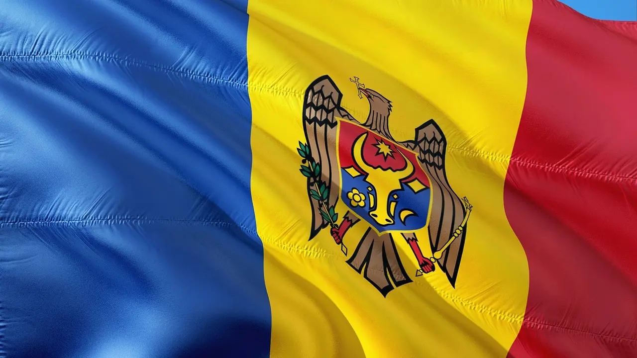zastava Moldavije, Moldavija, Pixabay-68d268d459db8.webp