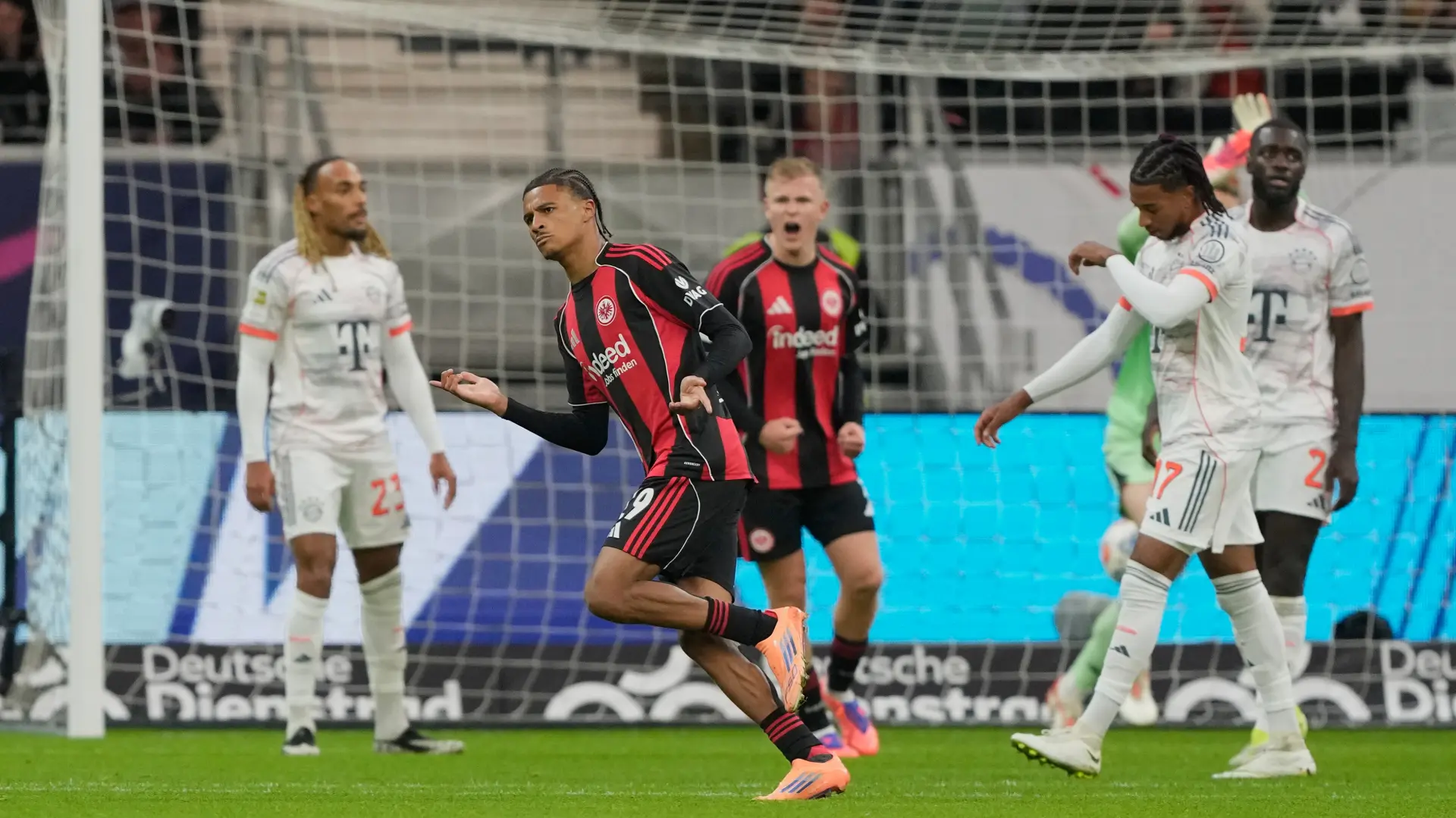 Bajern, Ajntraht, AP-68e175f917743.webp