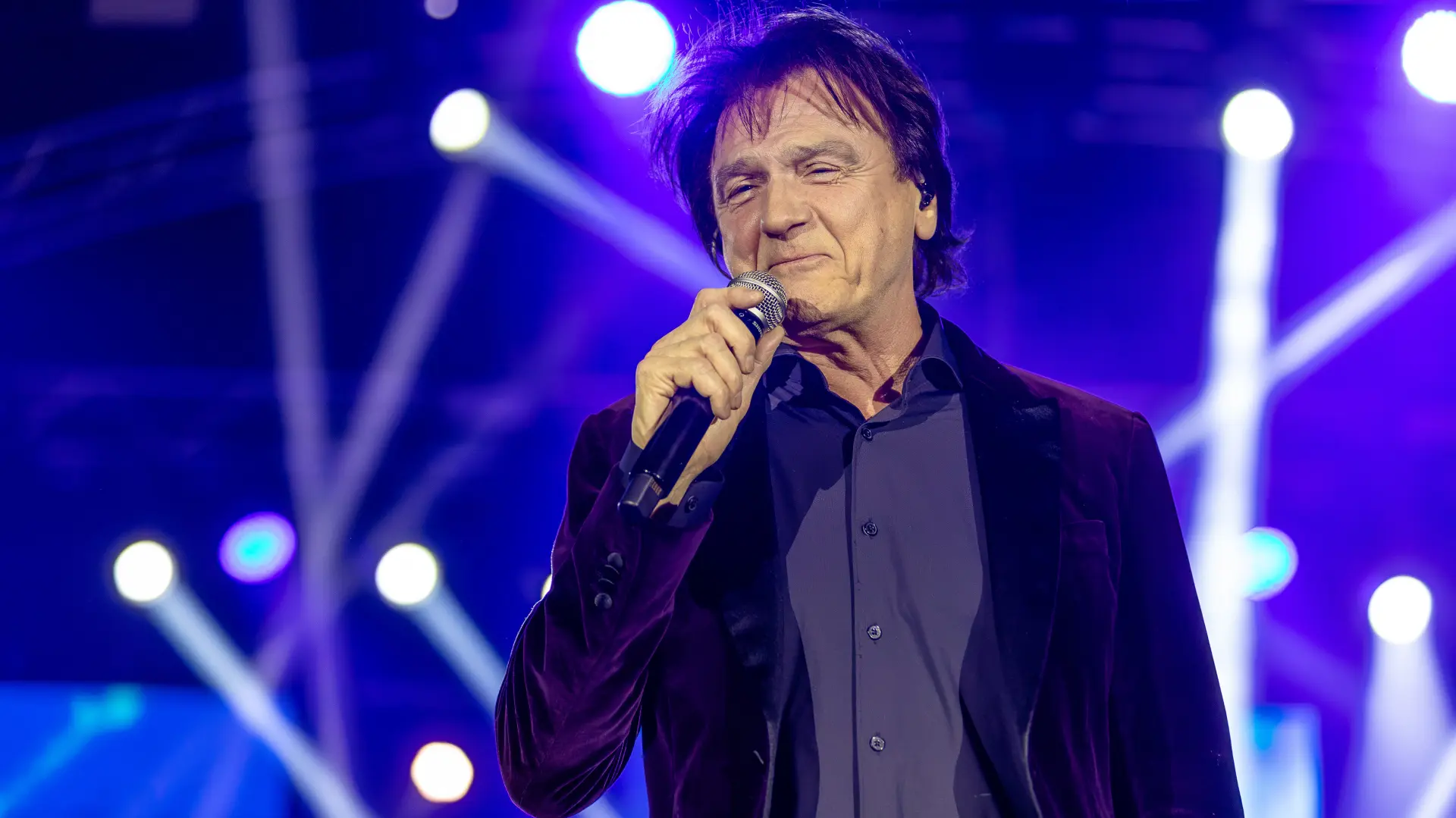 Davor JavorovicPIXSELL zdravko čolić-68ee12e812e36.webp