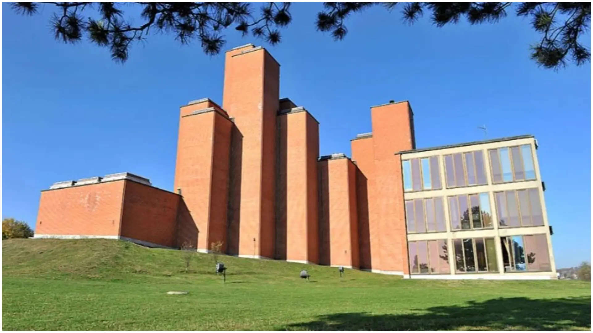 Muzej 21. oktobar Kragujevac-68f3c95a50f62.webp