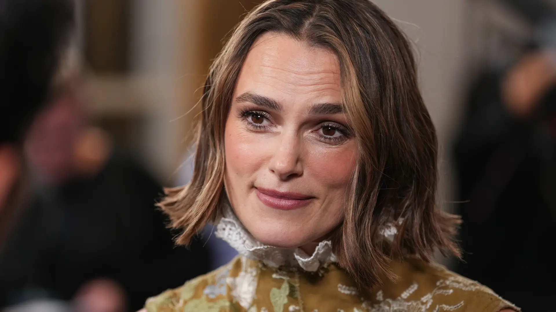 Scott A GarfittInvisionAP kira najtli-690371aa0df47.webp