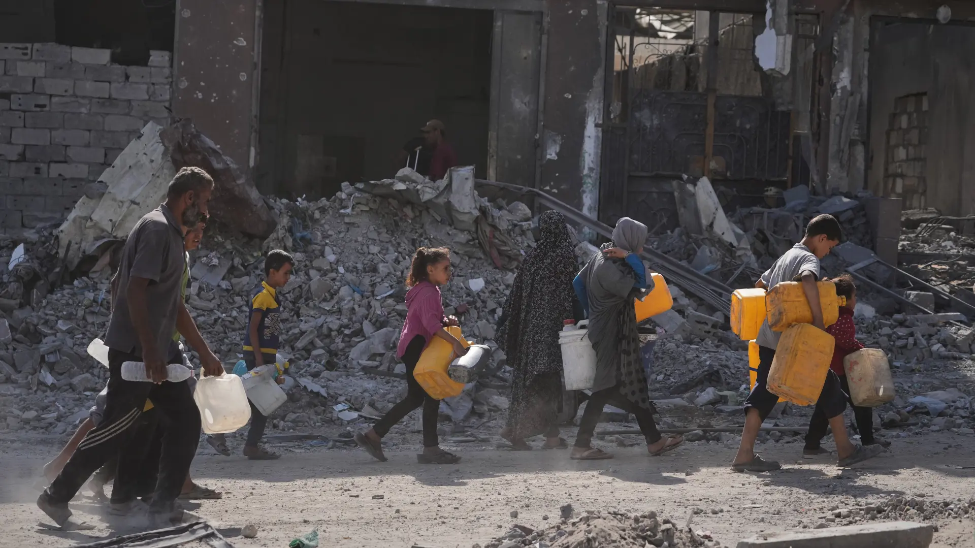 Tan2025-10-1618253247_8 pojas gaze AP PhotoJehad Alshrafi  gaza-68f22dc16f2aa.webp