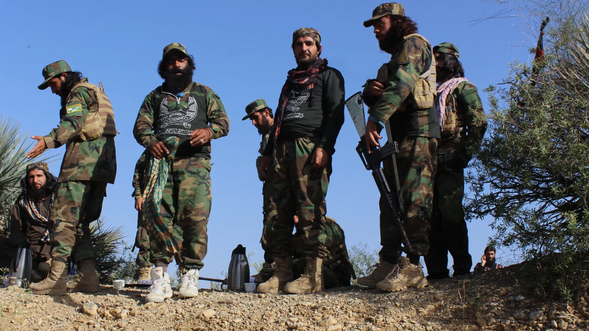 avganistanski vojnik Avganistan Pakistan-68efa9cc0f4cc.webp