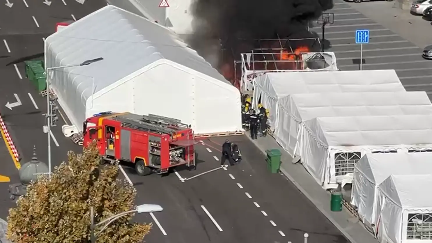 gori šator ispred narodne skupštine srbije, 22 okt 2025 - foto UNA 3-68f899c465599.webp