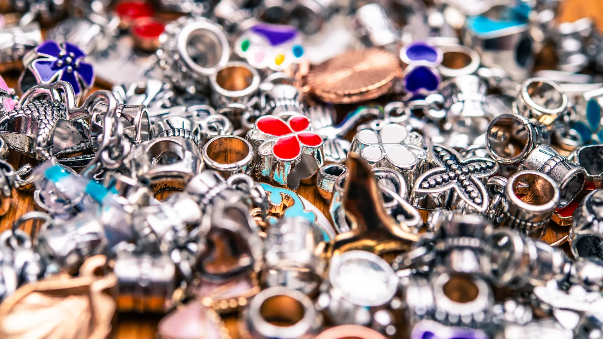 nakit blago shutterstock-68ebf202ad083.webp