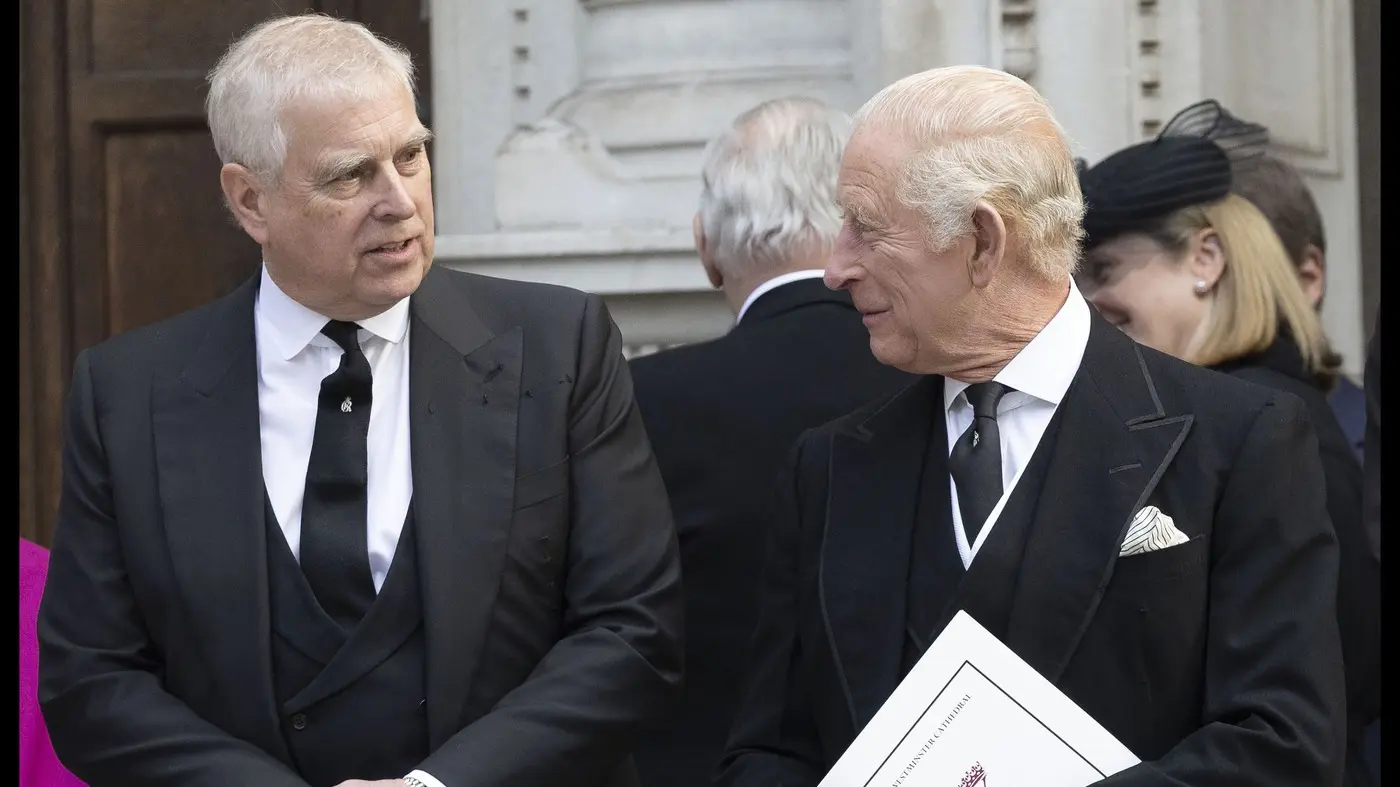 profimedia, princ Endru, kralj Čarls-6903c623dc504.webp