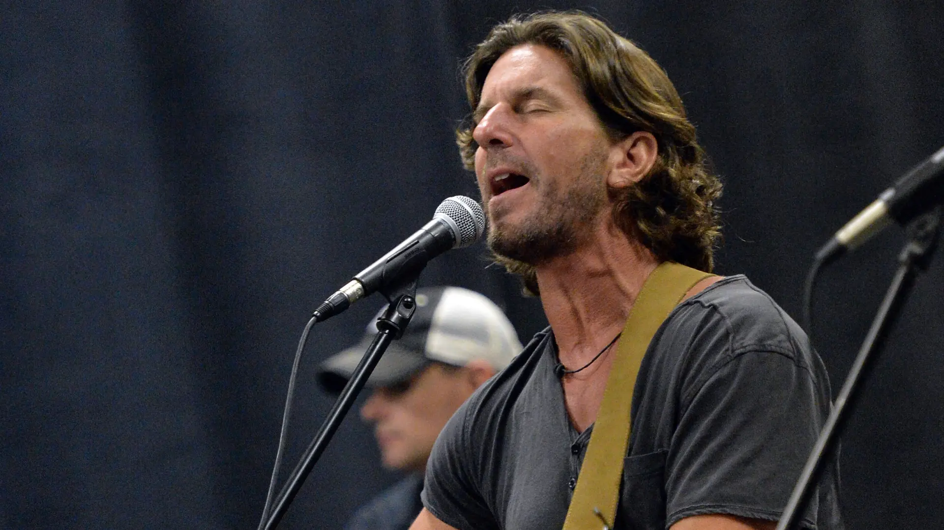 profimedia-0162159257 Bret Džejms-68f6707a1a56c.webp