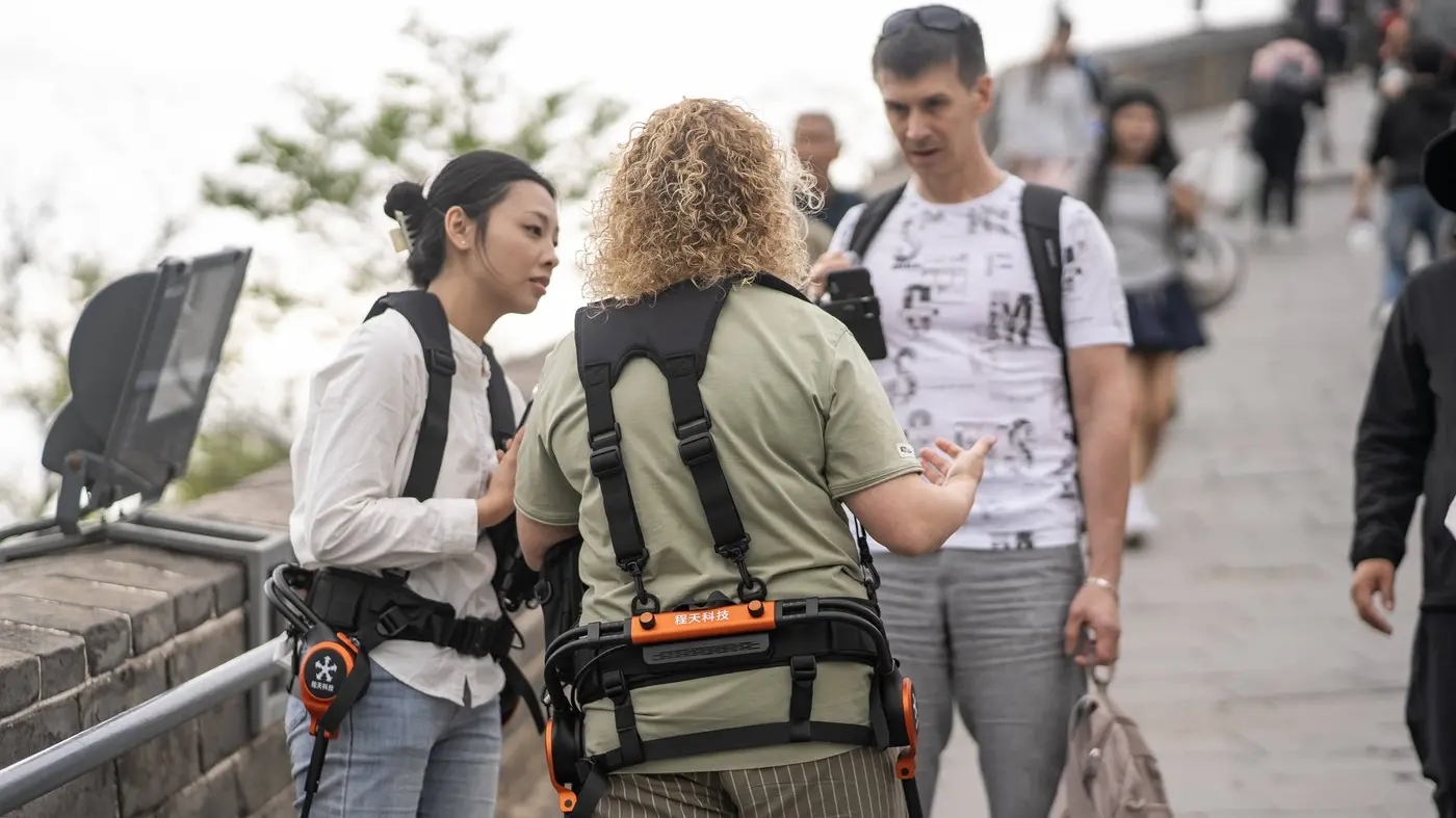 robotski egzoskelet iz kine, kina - 29 april 2025 - profimedia-0994072843-68dfbd70df417.webp