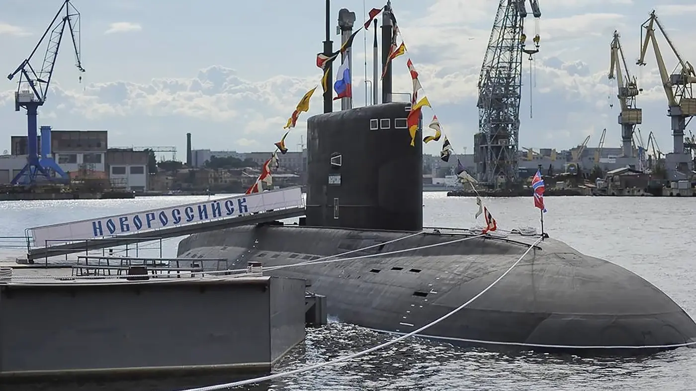 ruska podmornica novorosijsk - 13 okt 2025 - profimedia-1045129650-68ed09b3af30d.webp