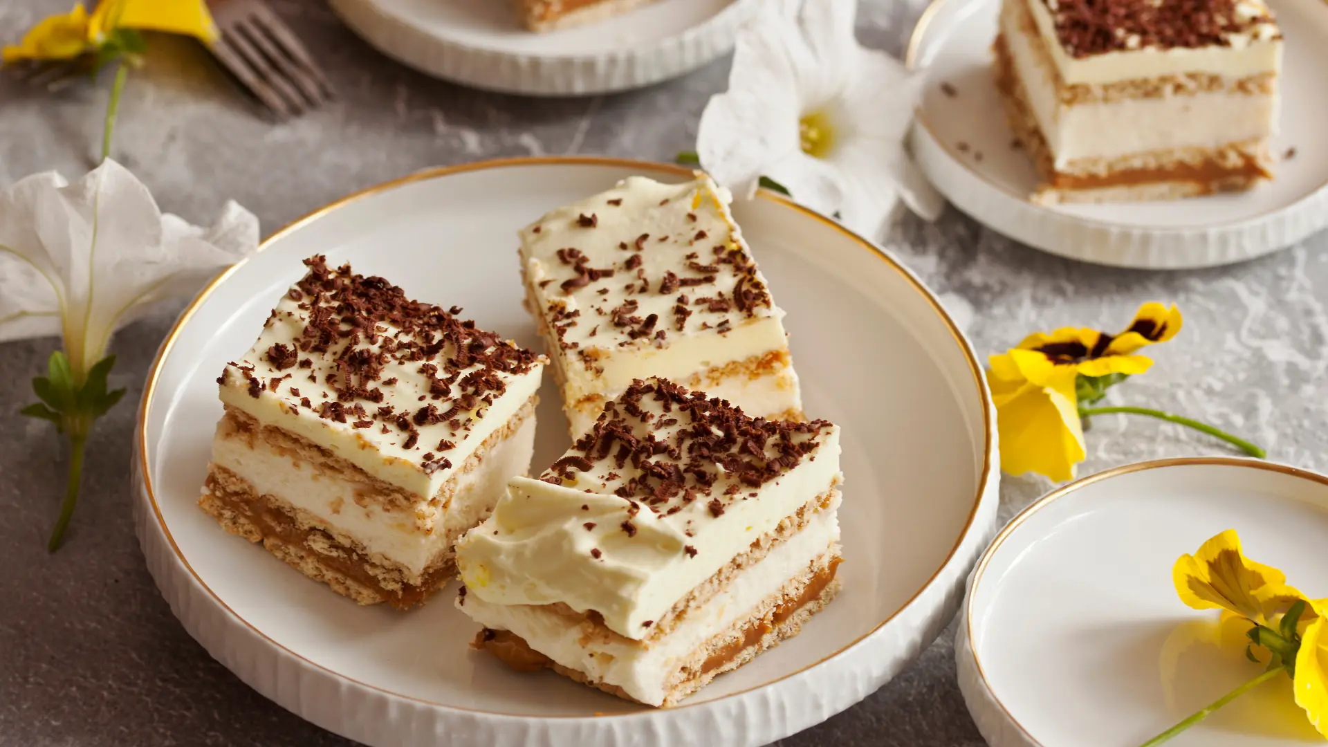 shutterstock_1907120053 straćatela torta sa plazmom-68fc914059ae0.webp