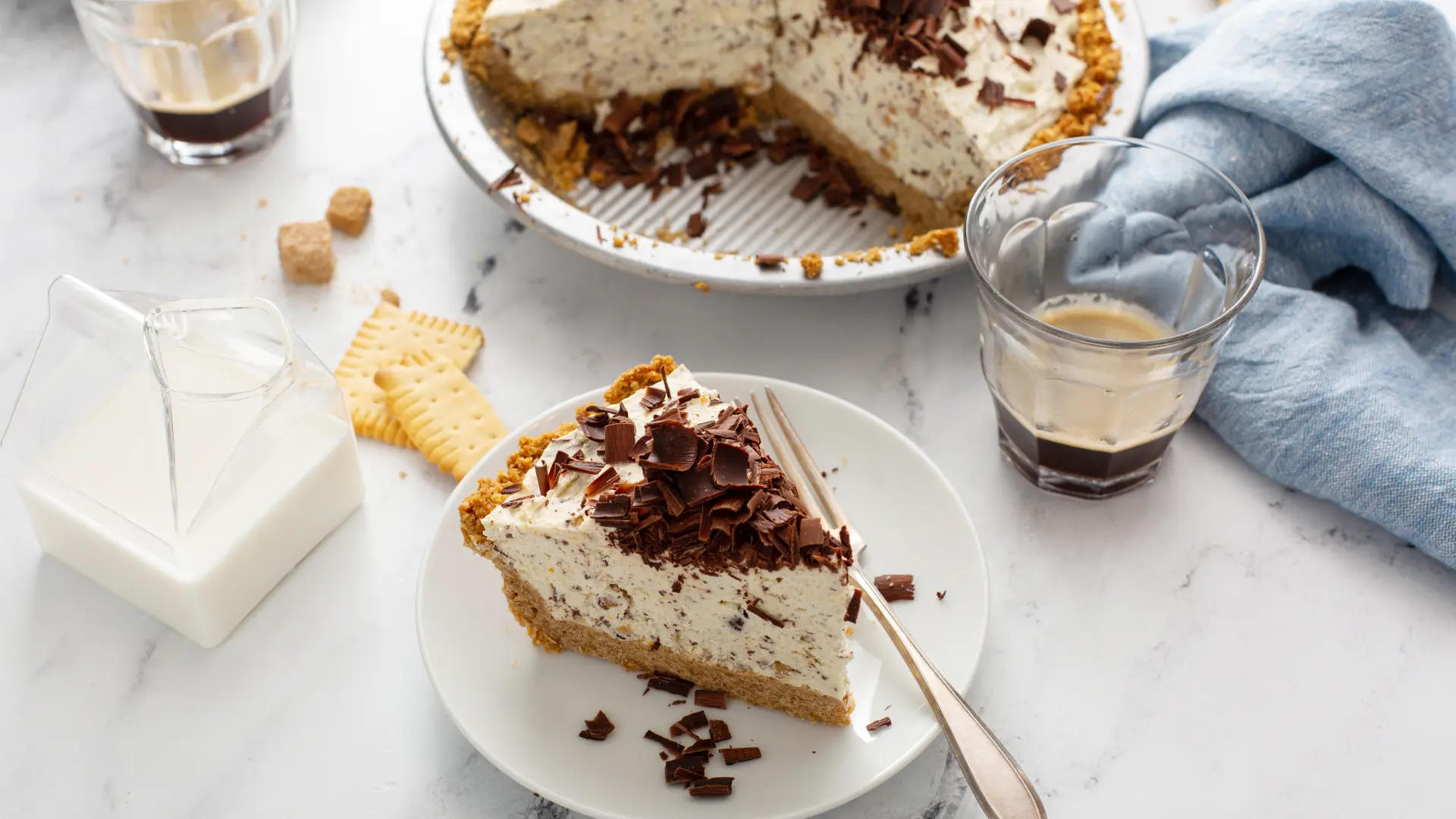 shutterstock_1931869631 puding torta-68fcbdcf54eb2.webp